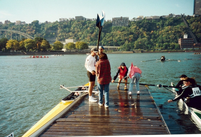 Erynn helping with the oars.jpg
